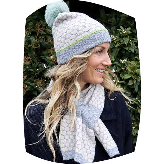 Popcorn knit recycled hat and scarf set