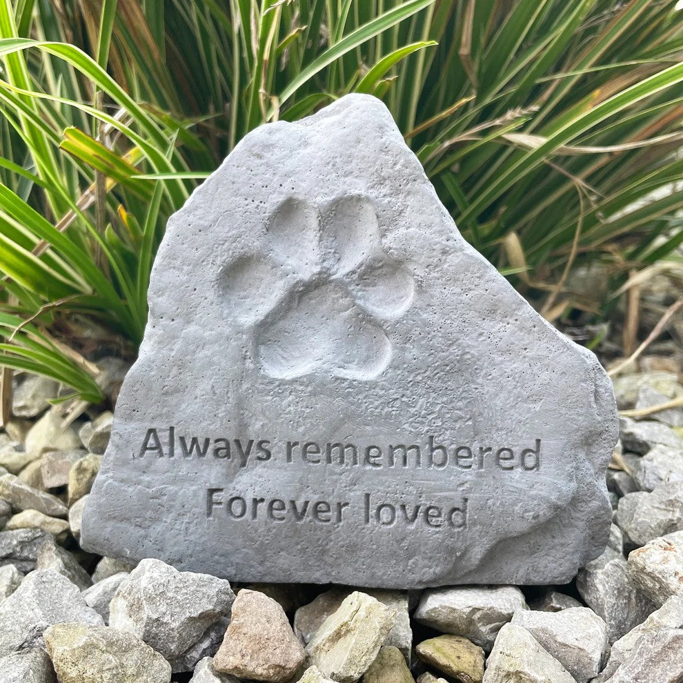 Pet garden memorial