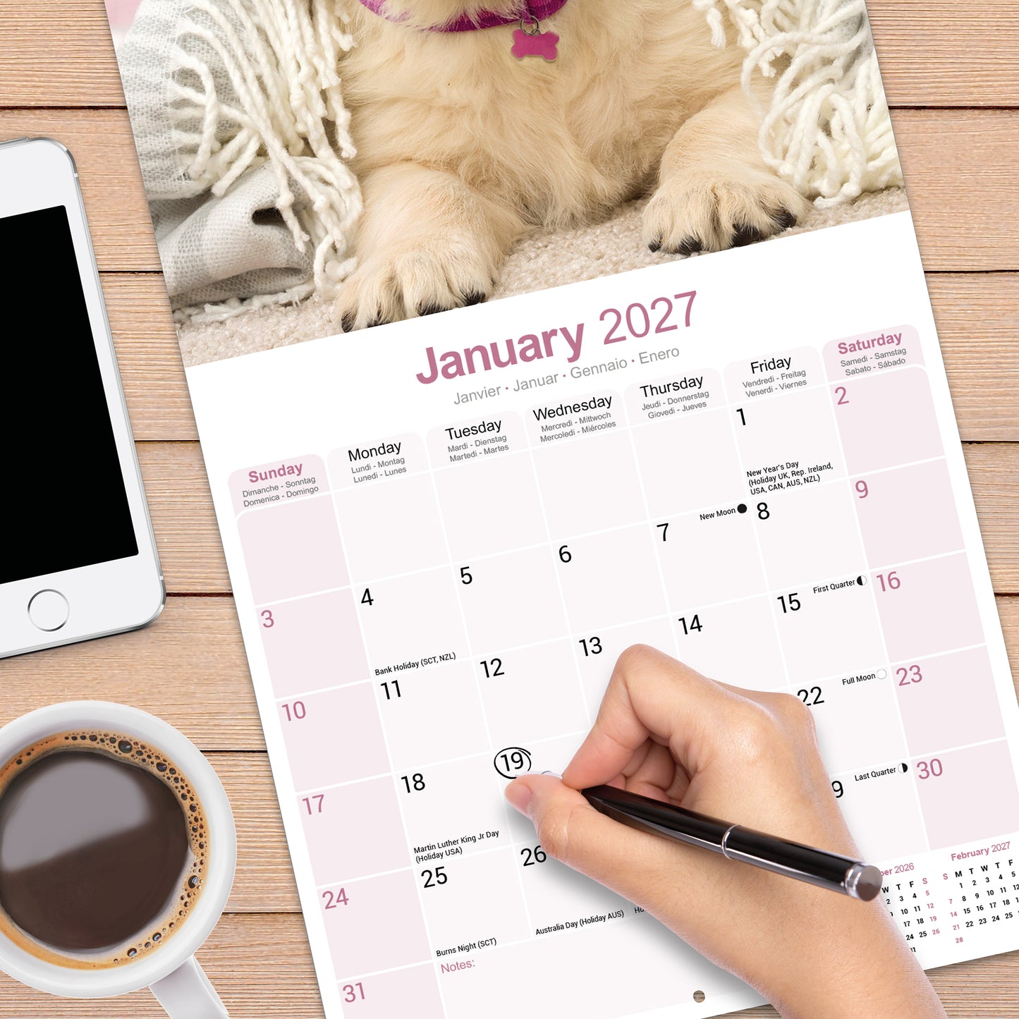 Golden Retriever wall calendar 2027