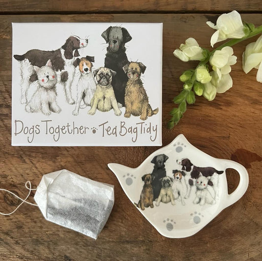 Dogs together tea bag tidy