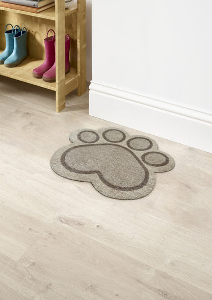 Paw-shaped mat